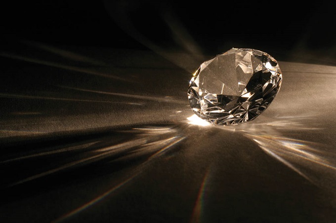 Dubai firm to offer diamond trading using blockchain